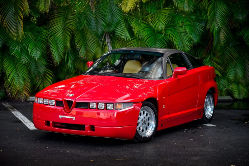Illustration for article titled At $60,000, Could This 1990 Alfa Romeo S.Z. Prove That Beauty Is (Hopefully) More Than Skin Deep?
